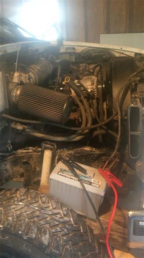 Swapped out 305 with 330k for low mileage 5.7 Vortec in 1996 Chevy k1500