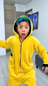 Y MI MAMÁ? #Santi #santioficial #comedy #funny | Santi Oficial