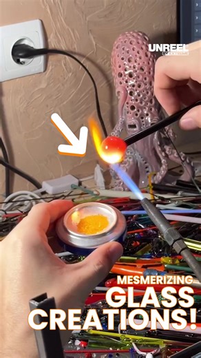 Unleashing artistry: Crafting intricate glass creatures with lampworking magic!