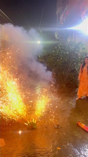 Peacock got fail 😧🔥 || #shorts #viral #trending #explorepage #diwali #ytshorts