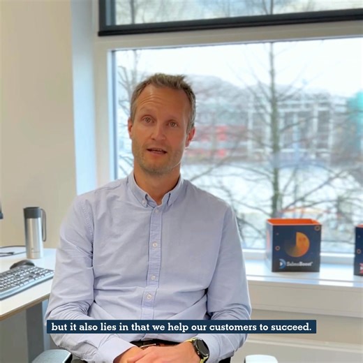 𝐁𝐞𝐧𝐜𝐡𝐦𝐚𝐫𝐤 𝐆𝐞𝐧𝐞𝐭𝐢𝐜𝐬 𝐖𝐞𝐥𝐜𝐨𝐦𝐞𝐬 𝐍𝐞𝐰 𝐂𝐄𝐎 We are pleased to announce that Kristian Botnen has officially assumed the role of Chief Executive Officer of Benchmark Genetics, marking his first working day at our headquarters in Bergen. Kristian brings extensive senior leadership experience from the aquaculture industry, with a strong track record in operational excellence, strategic development, and building high-performing teams. Alongside his appointment, we have strength