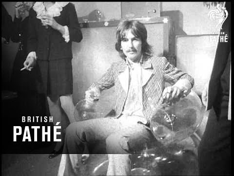 Beatles Boutique Aka Beatles' Apple Boutique Opens (1967)