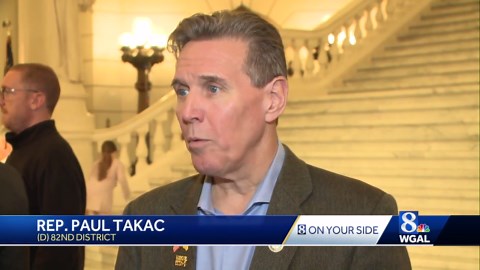 Correctional officers rebuke plan to close 2 Pennsylvania prisons