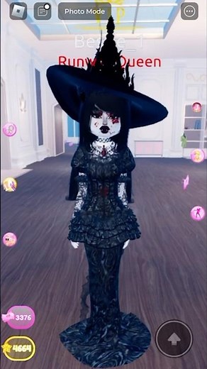 How to make a witch outfit in dti (VIP version)