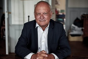 Cancer : le bleu de méthylène "peut faire gagner du temps" selon le Dr Laurent Schwartz