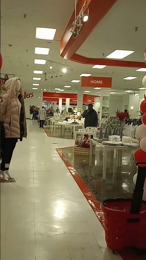 Zellers at Londonderry Mall