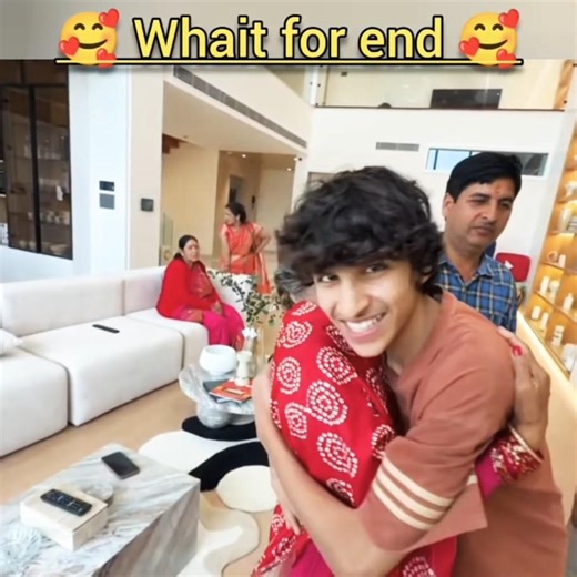 Playing Hide And Seek New Gharpe🧐😂032/75 Hard Challenge| @souravjoshivlogs7028#award #elvishyadav