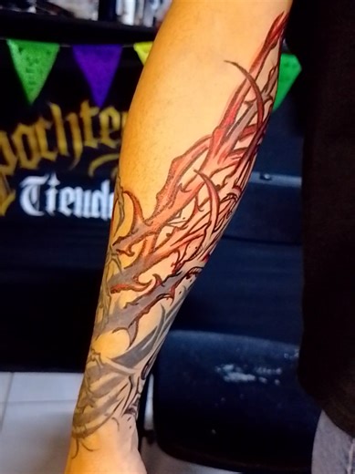 tatuaje a mano alzada!! De los primeros del año!! gracias por su preferencia!! 👌🏽🫶🏽🙏🏽