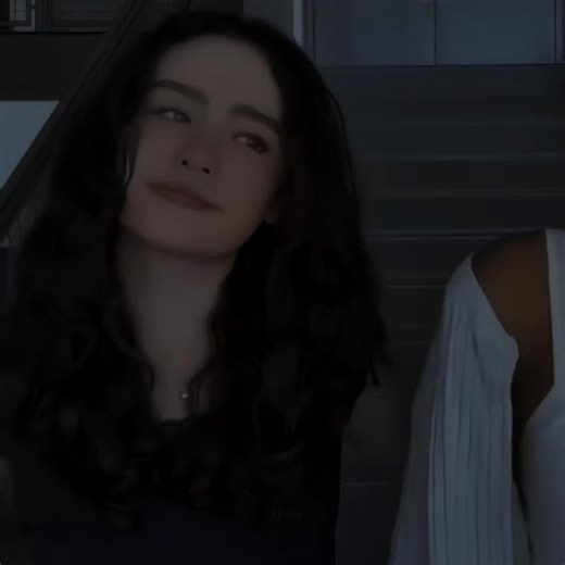 A Resenha Perfeita do Arrocha com Clara Stack