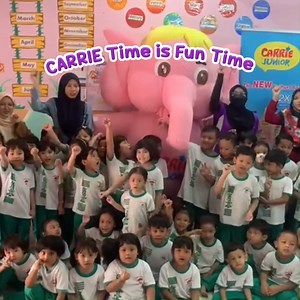 Ding-dong, surprise visit from CARRIE! 🔔 Fun ways to have great bath time with our Carrie dance! Feel joyful to meet cuties in school and create all the memories together! Stay tuned for the next visit! ✨✨ *Psst psst …we’re at Kuantan this week🤫 #CARRIEMy #CARRIEJunior #Carriefuntime #BubblyFun #Gentle4Kids | CARRIE