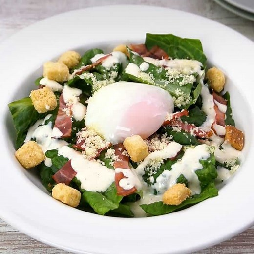 絶品ドレッシングを簡単手作り！シーザーサラダのレシピ | デリッシュキッチン