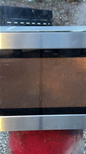 WHOLE EGGS Explode in Microwave #microwaveexperiments