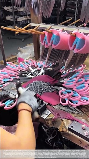 Scissors assembly process#shorts