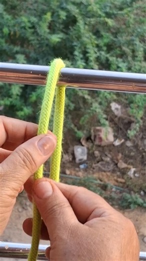 Stop using the wrong knot! This is 10x stronger🪢👌 #knot #diyrope #trending #diy