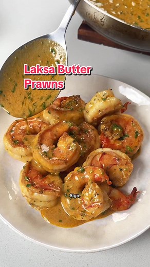Laksa Butter Prawns - Delicious and Easy Recipe
