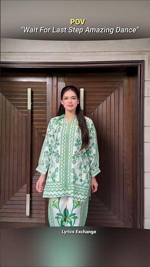 Lagdi Lahore Diya 😳❤️🥰 || Girl's Amazing Dance || WhatsApp (Lyrics) Dance Status ||