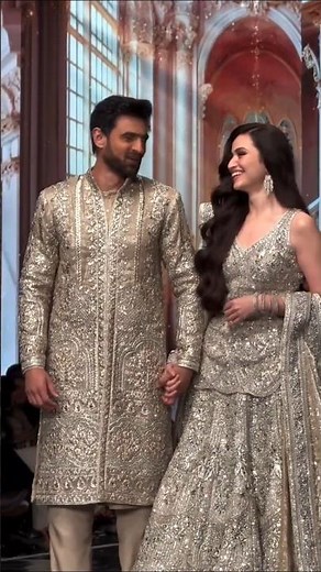 Sana Javed & Shoaib Malik Ramp Walk #trending #1million