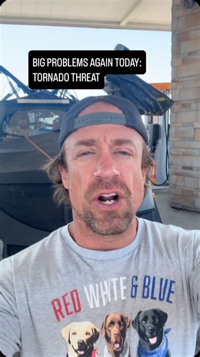 7.8K reactions · 402 comments | Live update on #tornado threat in western Minnesota just southeast of Fargo, North Dakota. Once again, we are in full-blown Dominator intercept mode | Reed Timmer Extreme Meteorologist | Facebook