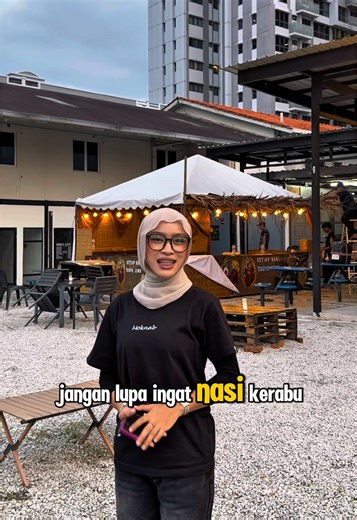 Nasi kerabu moknab pantai dalam berpindahkan ke tunnel makan hub 383 cheras kuala lumpur📍 , kita akan adakan soft launching pada 10/2/2026 (selesa) ‼️ terima kasih mendoakan yang terbaik untuk moknab🤲🏻 , inshaAllah kite jumpa pada soft launching , jangan lupa datang🥰🥰🥰@Moknab Official @Tunnel383 Makan Hub| Maluri KL #setiapharitanpajemu #nasikerabumoknab #moknabcrew #fyp