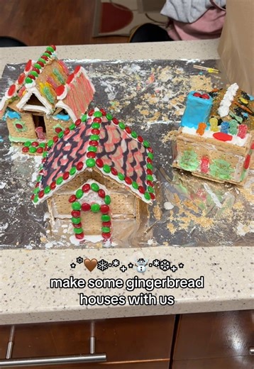 Gingerbread House Decorating Fun for Christmas