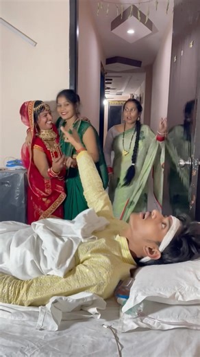 Main kaise jiyo bhole baba use likh de mere mukadr me only action hai dosto 😭🙏