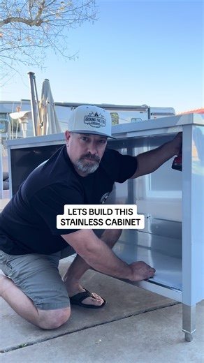 Step your game up! With a @hallymetalofficial stainless food prep workbench. Honestly, this is great for anything you might need it for. Food prep, automotive, crafting, you name it! The link is in my bio for this 30x60 inch Stainless Workbench, or head over to their Amazon page to check out all of their other products. 🤙🏻 #explore #reels #asmr #prep #stainless