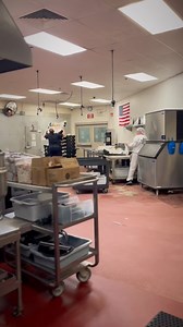 Looking for a rewarding career in food service? Join our team as a Food Service Coordinator (aka Food Service Officer)! Supervise kitchen crews, ensure safe and efficient food prep, and help maintain high-quality standards. Pay starts at $24.25/hr with room for growth.Enjoy 3-day weekends with four 10-hour shifts a week! Interested? Learn more: https://www.governmentjobs.com/careers/adacounty/sheriff/jobs/4326322/food-service-coordinator?page=1&pagetype=jobOpportunitiesJobs | Ada County Sheriff'