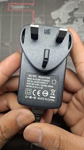 💡 No Switch Needed! Motion Turns the Light ON 👀 | #shorts #motionsensor #pir #ledstrip #smarthome