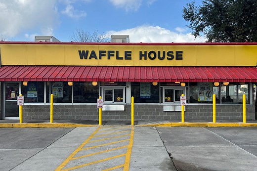 Waffle House announces rollout of all-night delivery. How to order.
