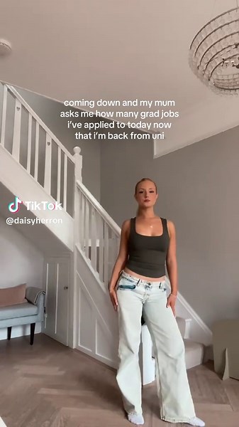 Navigating Grad Life: Job Applications and Insights