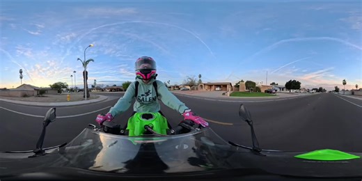 Finally more comfortable making left turns 😁😁 loving my progress so far 🖤🖤