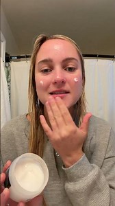 Review- COSRX Hyaluronic Acid Moisturizing Cream, Long-lasting Hydration, Rich Moisturizer