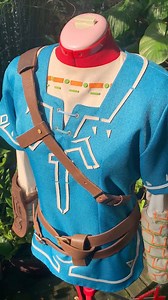 A very close look at my BotW Link cosplay, and its details and secrets ✨ Let me know if this is helpful, and if you’d like to see more like this! | Jin (behindinfinity)