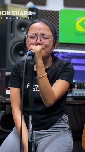 DHEA GEMOII - BUKAN TAK MAMPU (COVER) VERSI AKUSTIK