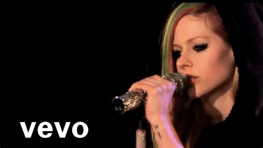 艾薇儿神作【push】中英字幕