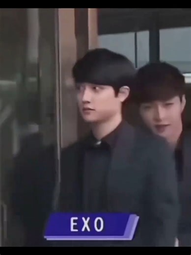 Funny Moments of EXO at the Award Show