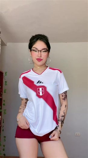 Azumi Dance: Captivating Moves and Rhythmic Flair