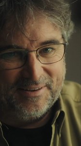 1.1M views · 24K reactions | Esta confesión de @gabrielrufian a @jordievole "Hay dos personas que me hicieron mucho daño con cosas que dijeron de mí por mi admiración hacia ellas. Una es José Sacristán y otra eres tú" #rufian #gabrielrufian #evole #lodeevole #LoDeRufian | laSexta | Facebook