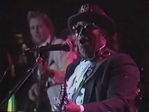 Bo Diddley, BB King, Smokey Robinson, Paul Butterfield, Chuck Berry - "Hey! Bo Diddley"