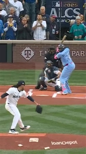 J.P.Crawford! Great defense #mlb #baseball #sports #highlights #playoffs