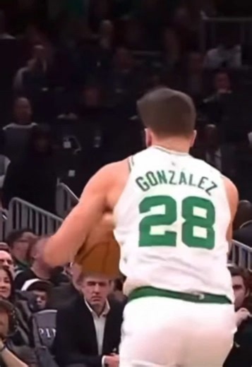 Est-ce qu’il peut faire sa place en NBA ? Dites moi sur quel joueur faire une vidéo #nba #celtics #hugogonzalez