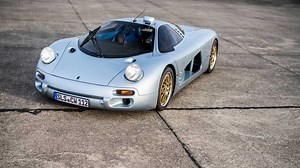 El Isdera Commendatore 112i se pasea por Villa d'Este