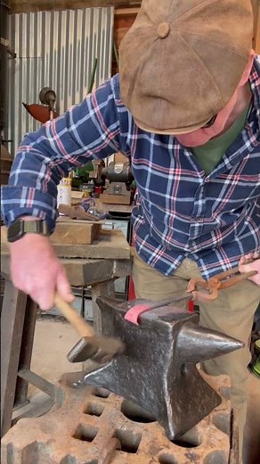 Anvil 1700s Colonial Blacksmith