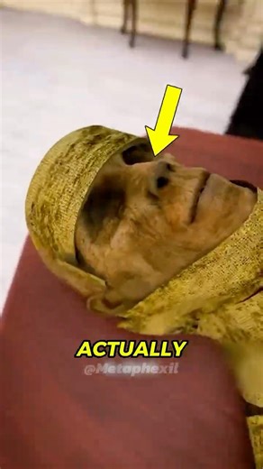 How Were Bodies Mummified in Ancient Egypt?🏺😳