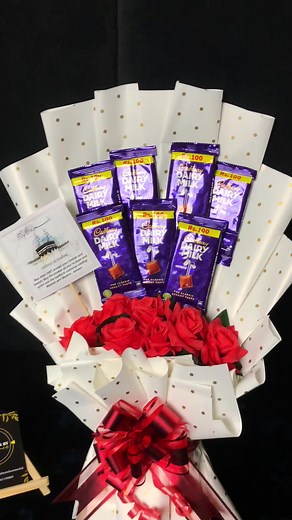 Chocolates Bouquet For Umrah Mubarak ❤️ #chocolate #chochlatebouquet #customisebouquet #umrahmubarak #giftideas #flowerbouquet #moneybouquet #bouquet #gift #chochlatelover #giftidea #chochlate #viral #trending #fyp