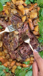 2.1K views · 14 reactions | From freezer to feast, effortlessly! The Hamilton Beach® Defrost & Go™ Slow Cooker is designed to handle defrosting and cooking so you don’t have to. https://bit.ly/4g25FQF Video and recipe by: @keyaandco | Hamilton Beach | Facebook