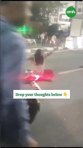 Unusual Behavior Caught on Camera! 🌀 Is This a Ritual or a Sign of Mental Distress