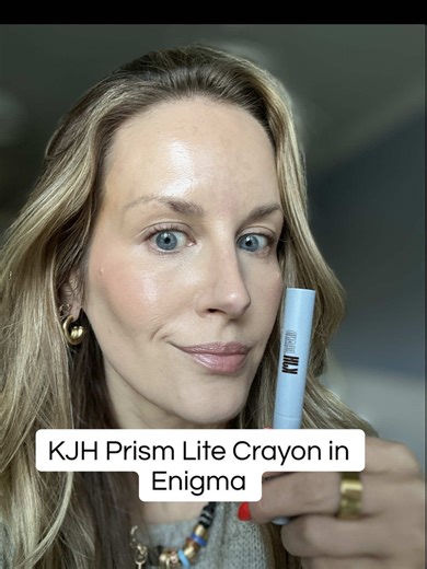 KJH Prism Lite Lip Crayon Review: Enigma for Mature Skin