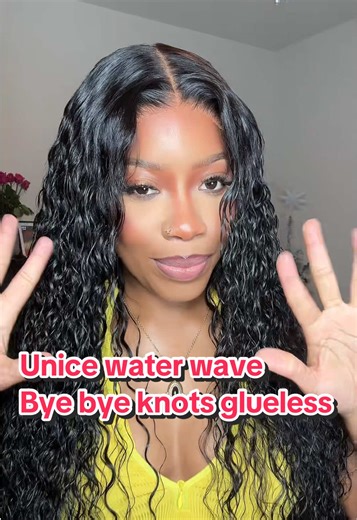 Glueless Water Wave Wig Review: Easy and Stylish