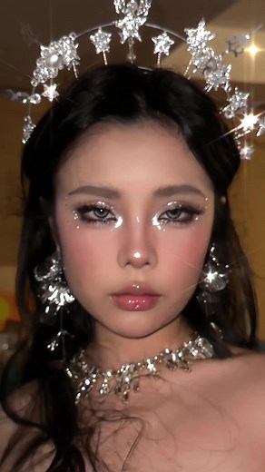 Transformative Queen Makeup Tutorial | Chinese Douyin Inspired Look